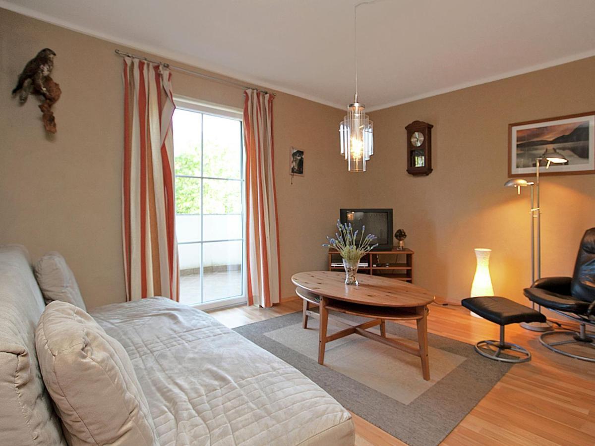 Apartment With Terrace In Salzburg Lungotz Bagian luar foto